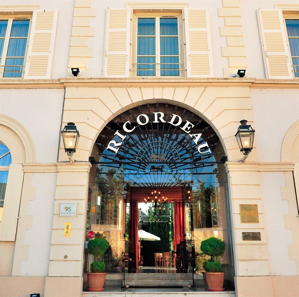 Hôtel-Restaurant Ricordeau Loué Exterior foto